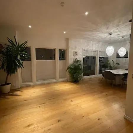Moderne Sentralt Hus Villa *