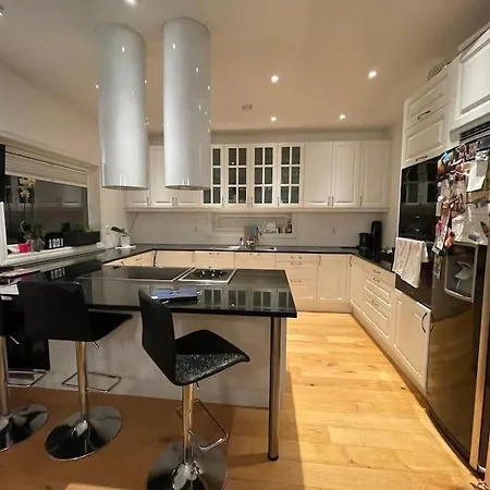 Moderne Sentralt Hus Villa Bergen