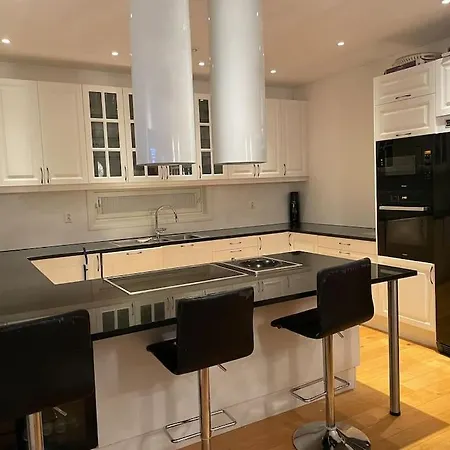 Villa Moderne Sentralt Hus
