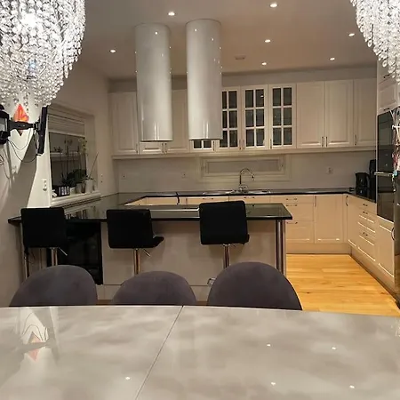 Moderne Sentralt Hus Bergen